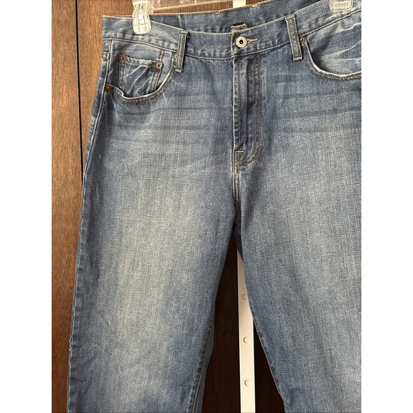 LUCKY BRAND Medium Wash Blue Men's Jeans SZ 38”x 32 x 11" Rise 100%Cotton - Picture 2 of 6